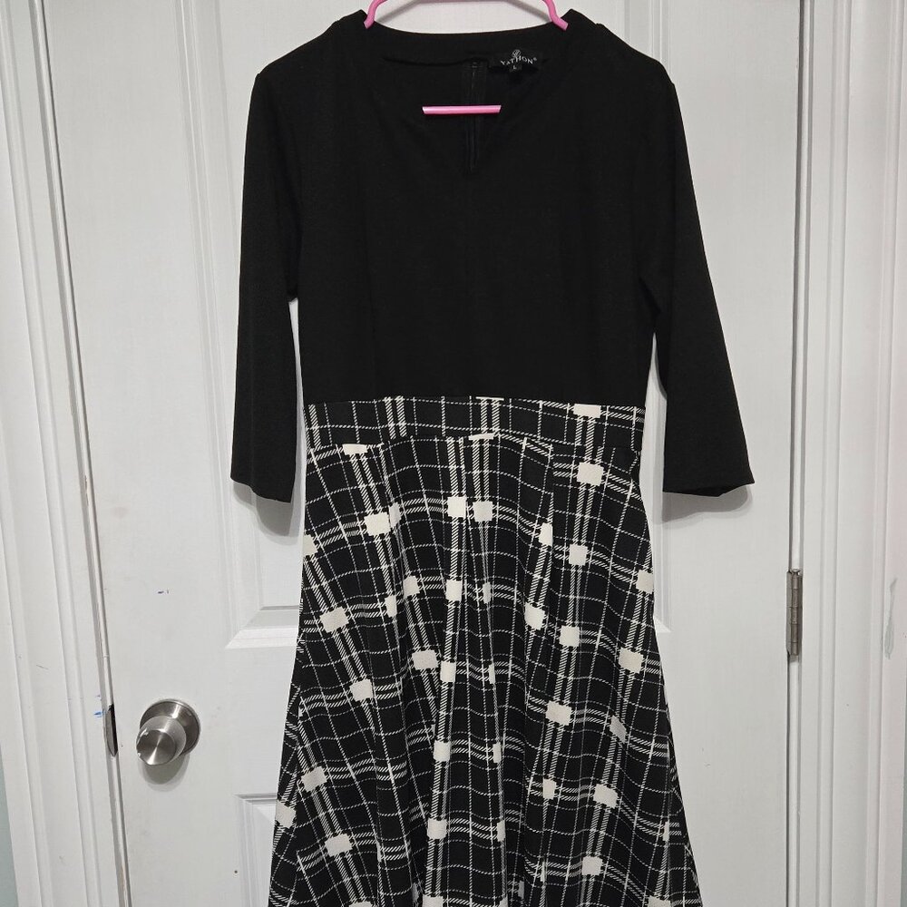 large black and white midi dress NWOT